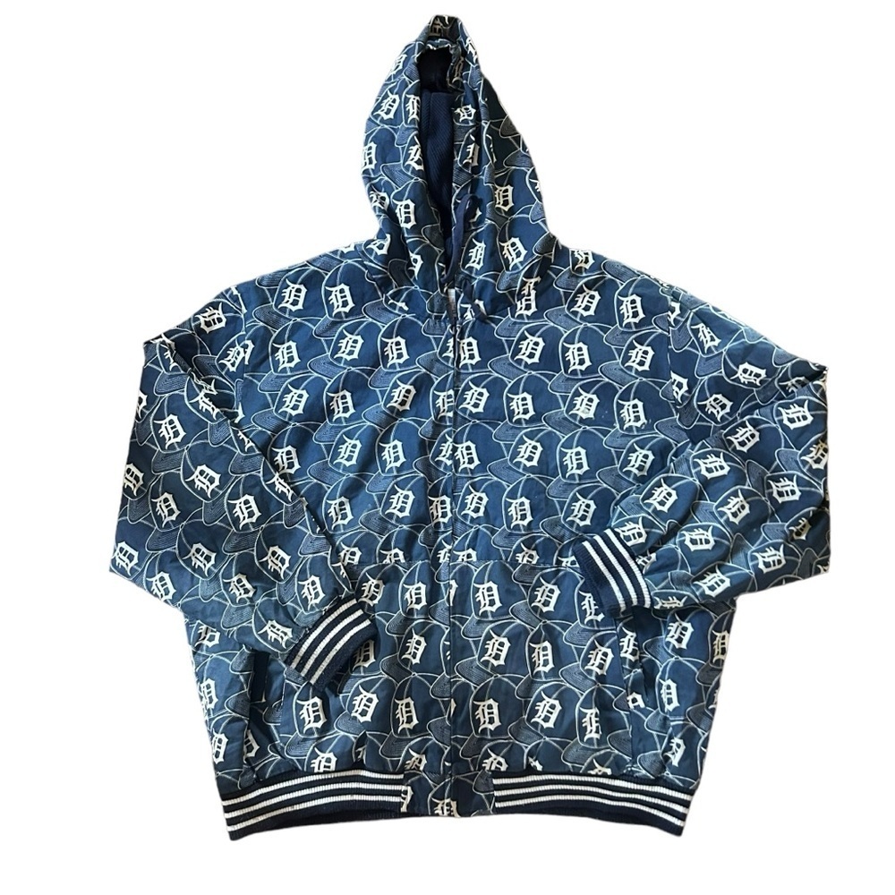 MLB Detroit Tiger Zip Up Sweater